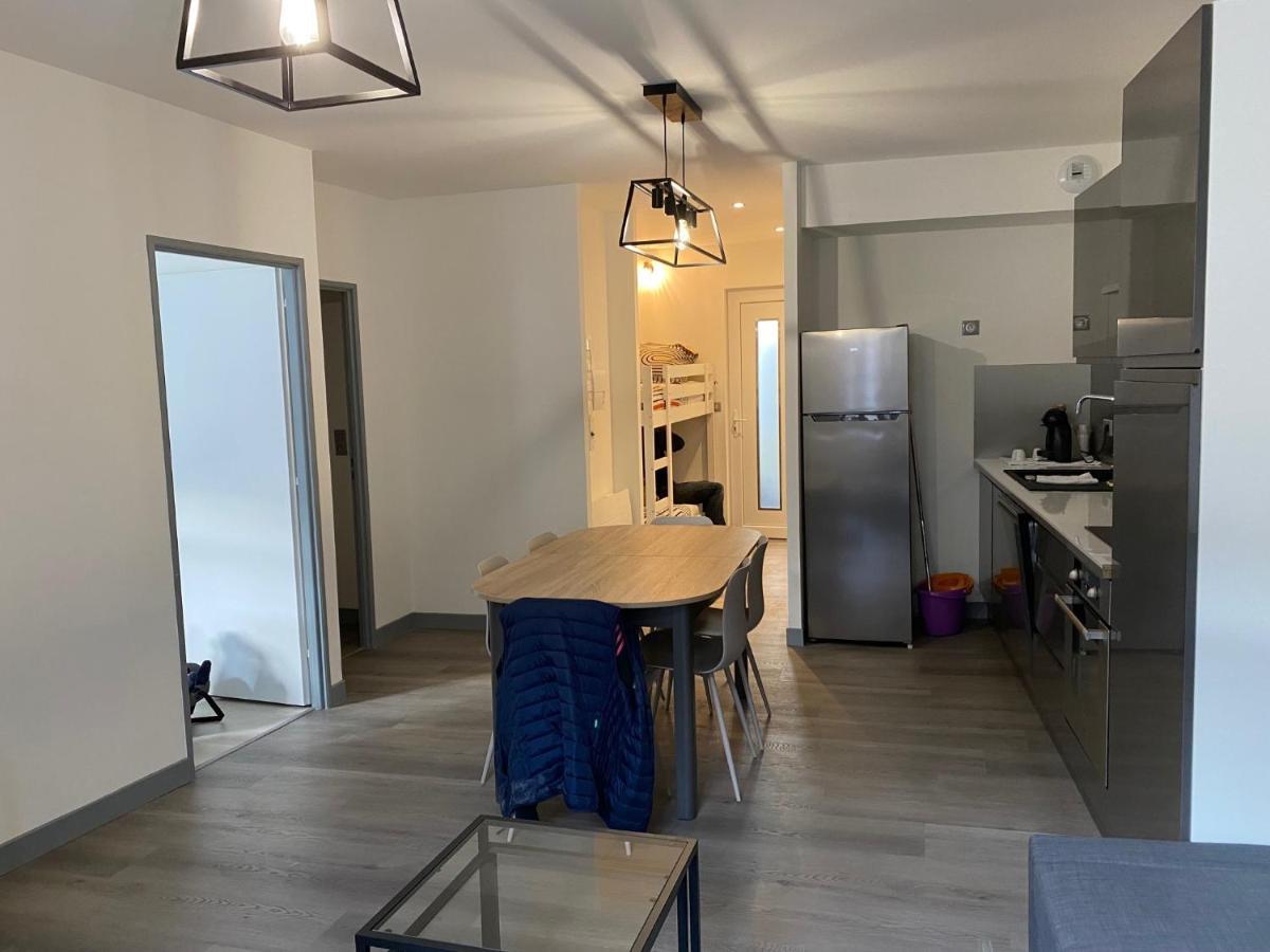 Residence Avec Un T3 Un T2 Et Un Studio En Centre Ville D Argeles-Gazost Bagian luar foto