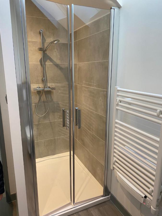 Residence Avec Un T3 Un T2 Et Un Studio En Centre Ville D Argeles-Gazost Bagian luar foto