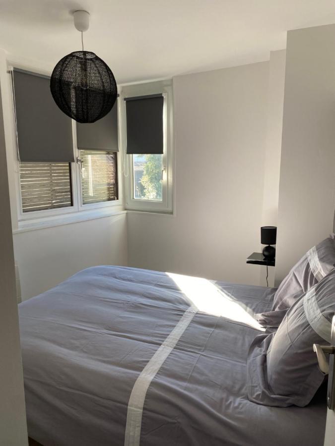 Residence Avec Un T3 Un T2 Et Un Studio En Centre Ville D Argeles-Gazost Bagian luar foto