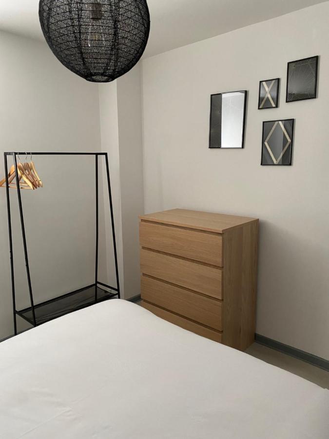 Residence Avec Un T3 Un T2 Et Un Studio En Centre Ville D Argeles-Gazost Bagian luar foto